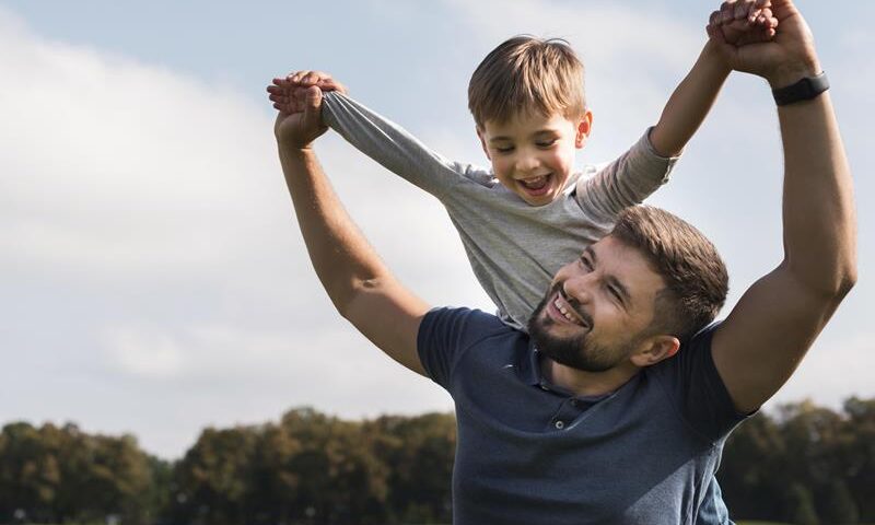 Participação dos pais é fundamental para a linguagem de crianças com autismo